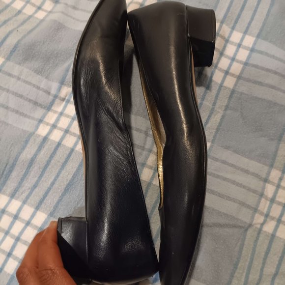 Womans shoes - Picture 8 of 10